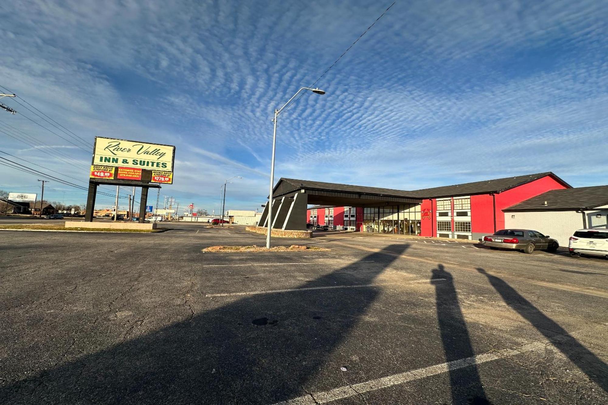 River Valley Inn And Suites By Belvilla Fort Smith Esterno foto
