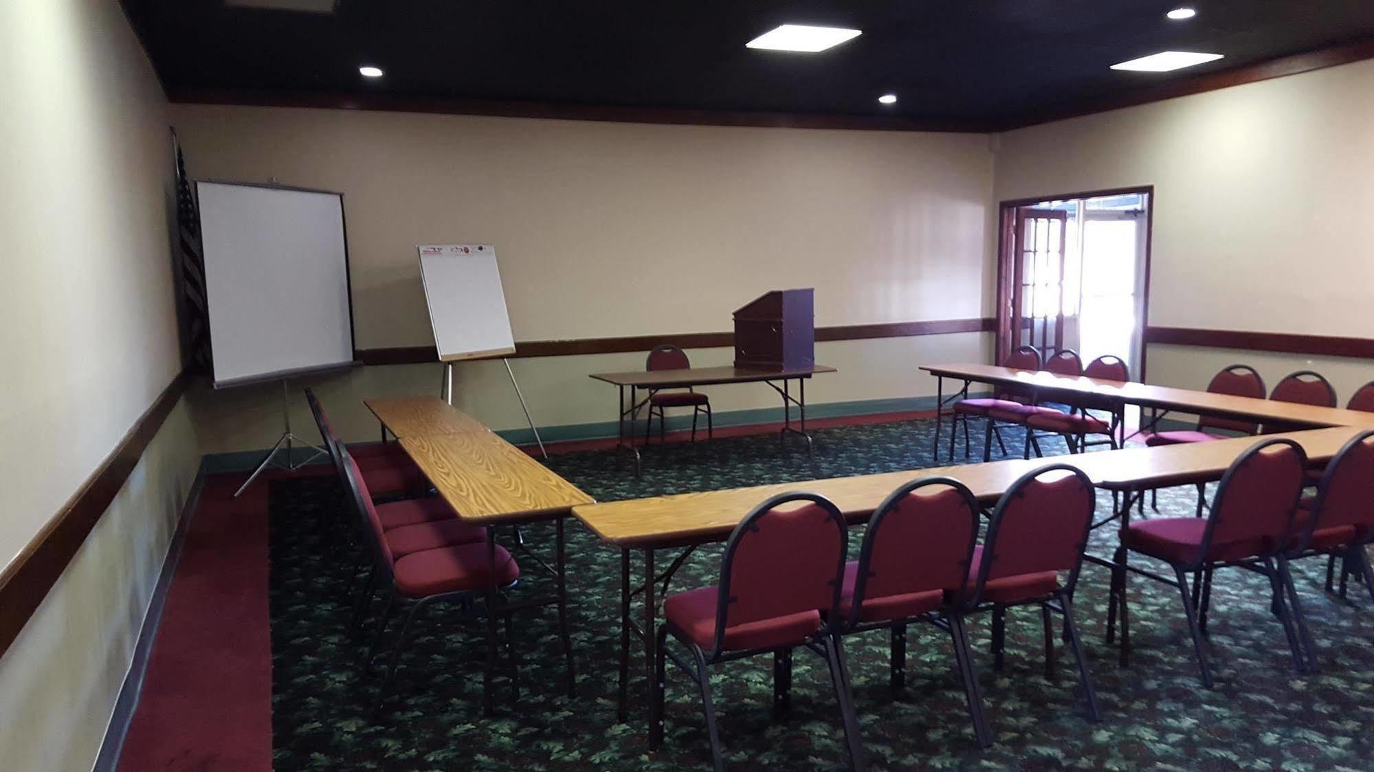 River Valley Inn And Suites By Belvilla Fort Smith Esterno foto